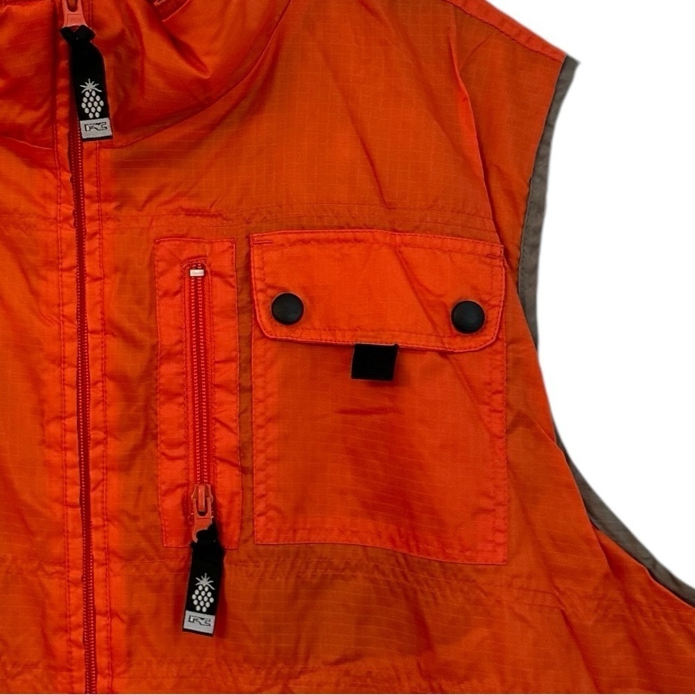 Pineapple Connection Technical Outerwear Vest Fis… - image 3